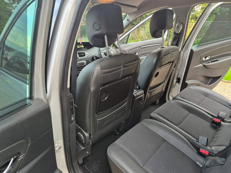 Renault Scenic 1.5 dCi Dynamique TomTom EDC Euro 5 5dr 5dr Automatic 2026