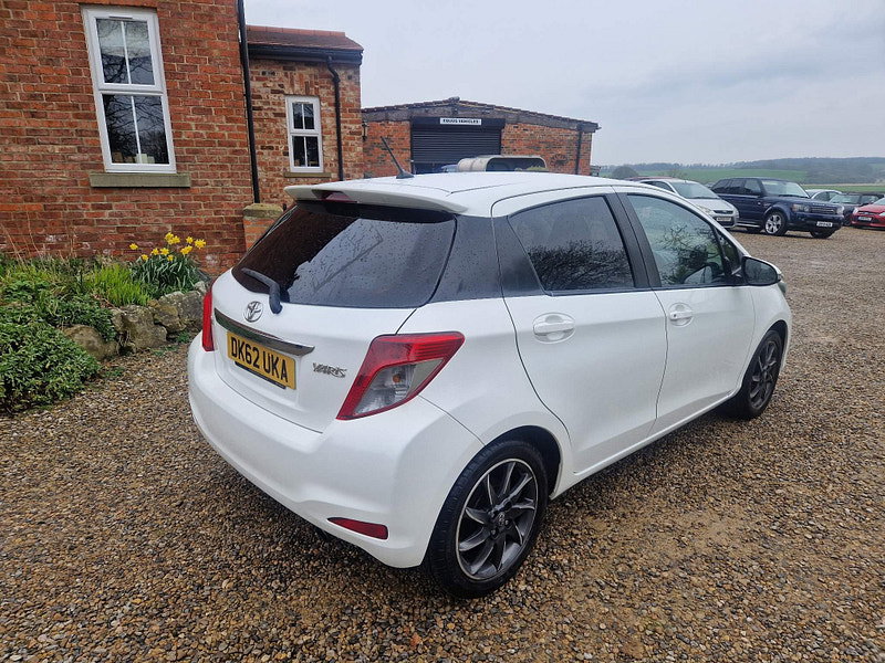 Toyota Yaris 1.33 Dual VVT-i Trend Euro 5 5dr 5dr Manual 2026