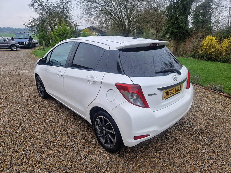 Toyota Yaris 1.33 Dual VVT-i Trend Euro 5 5dr 5dr Manual 2026