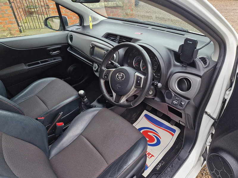 Toyota Yaris 1.33 Dual VVT-i Trend Euro 5 5dr 5dr Manual 2026