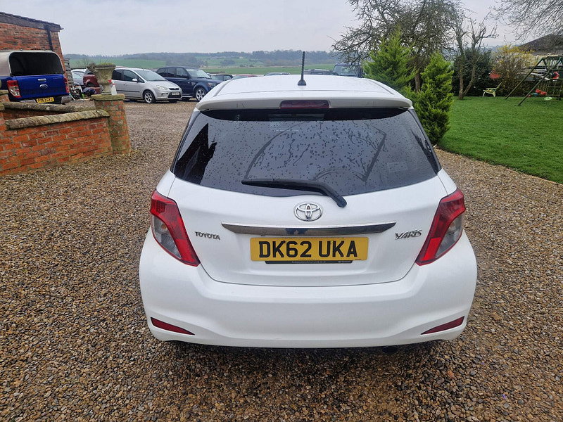Toyota Yaris 1.33 Dual VVT-i Trend Euro 5 5dr 5dr Manual 2026