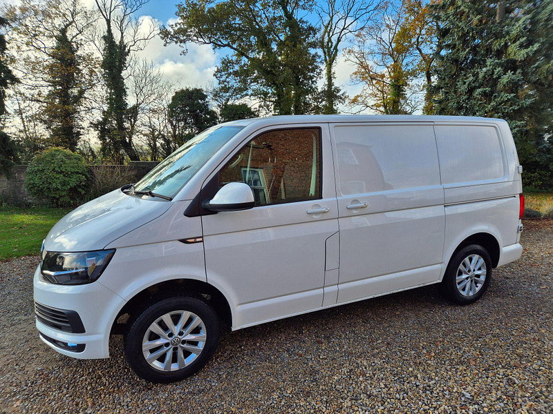 Volkswagen Transporter 2.0 TDI T28 BlueMotion Tech Highline FWD SWB Euro 6 (s/s) 5dr 5dr Manual 2026