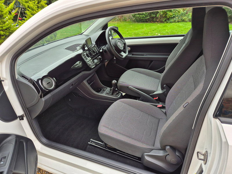 Volkswagen up! 1.0 Move up! Euro 5 3dr 3dr Manual 2026