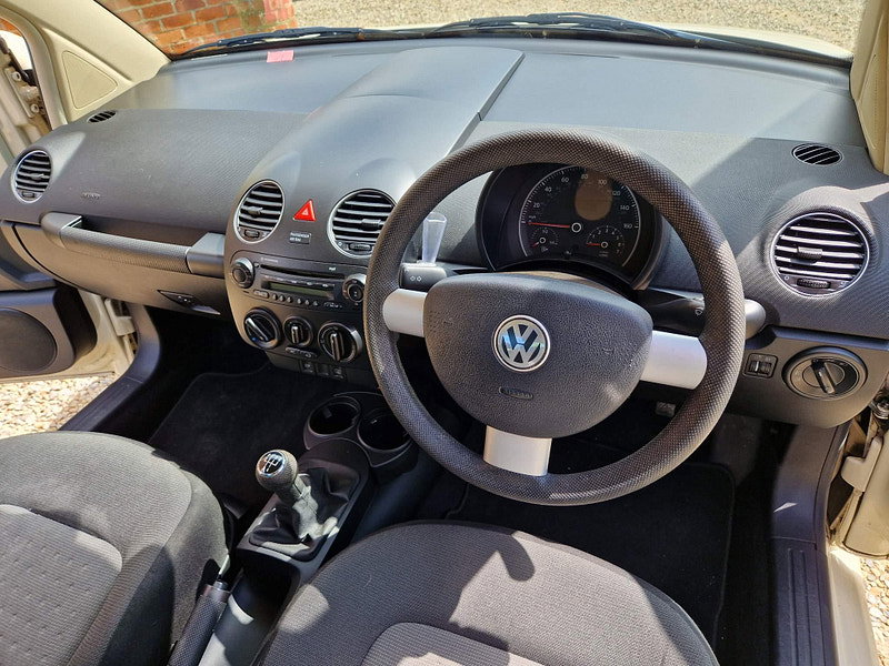 Volkswagen Beetle 1.6 Euro 4 3dr 3dr Manual 2026