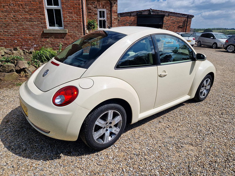 Volkswagen Beetle 1.6 Euro 4 3dr 3dr Manual 2026