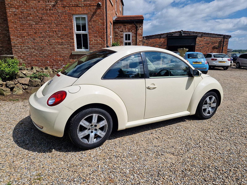 Volkswagen Beetle 1.6 Euro 4 3dr 3dr Manual 2026