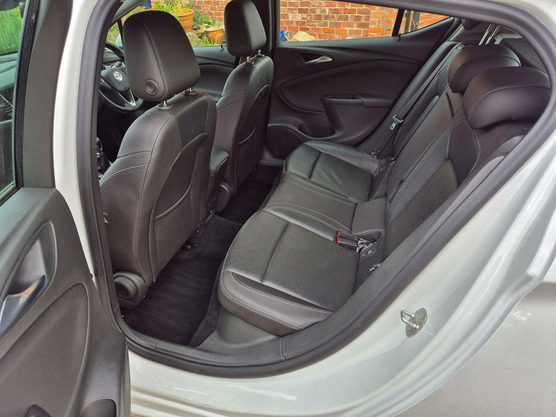 Vauxhall Astra 1.4i Turbo Elite Nav Euro 6 5dr 5dr Manual 2026