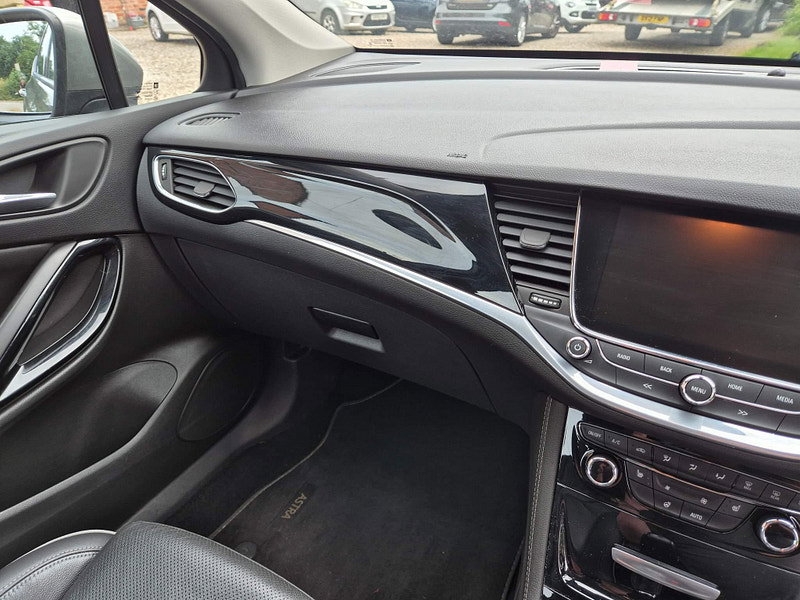 Vauxhall Astra 1.4i Turbo Elite Nav Euro 6 5dr 5dr Manual 2026