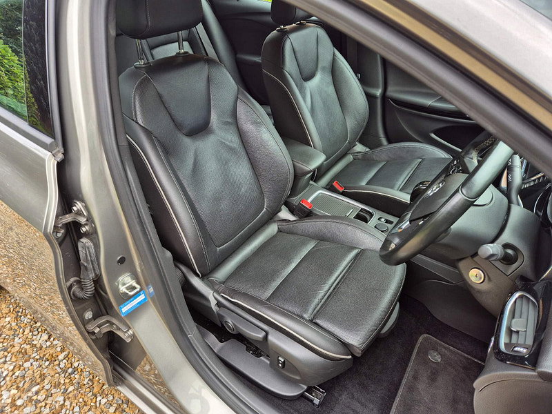 Vauxhall Astra 1.4i Turbo Elite Nav Euro 6 5dr 5dr Manual 2026