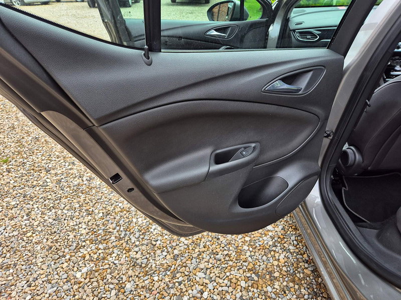 Vauxhall Astra 1.4i Turbo Elite Nav Euro 6 5dr 5dr Manual 2026