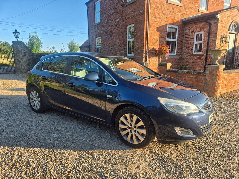 Vauxhall Astra 2.0 CDTi ecoFLEX Elite Euro 5 (s/s) 5dr 5dr Manual 2026