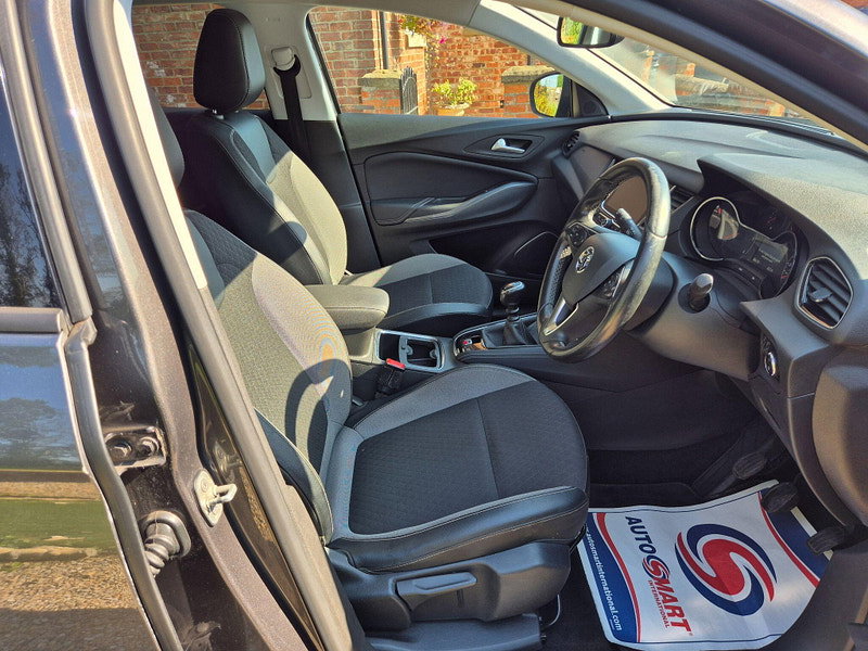 Vauxhall Grandland X 1.6 Turbo D BlueInjection Sport Nav Euro 6 (s/s) 5dr 5dr Manual 2026