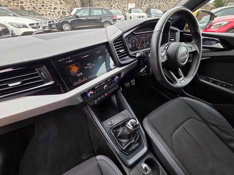 Audi A1 1.0 TFSI 30 S line Sportback 5dr Petrol Manual Euro 6 (s/s) (110 ps) 5dr Manual 2026