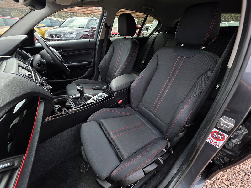BMW 1 Series 2.0 118d Sport Hatchback 5dr Diesel Manual Euro 6 (s/s) (150 ps) 5dr Manual 2026