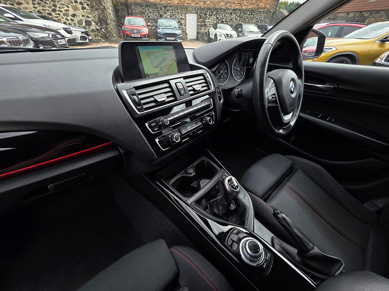 BMW 1 Series 2.0 118d Sport Hatchback 5dr Diesel Manual Euro 6 (s/s) (150 ps) 5dr Manual 2026