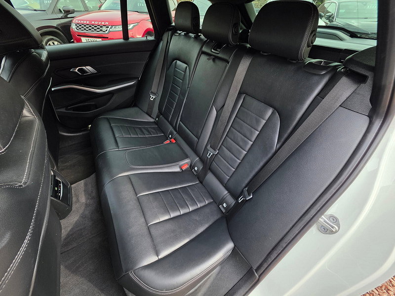 BMW 3 Series 2.0 320d M Sport Touring 5dr Diesel Auto Euro 6 (s/s) (190 ps) 5dr Automatic 2026