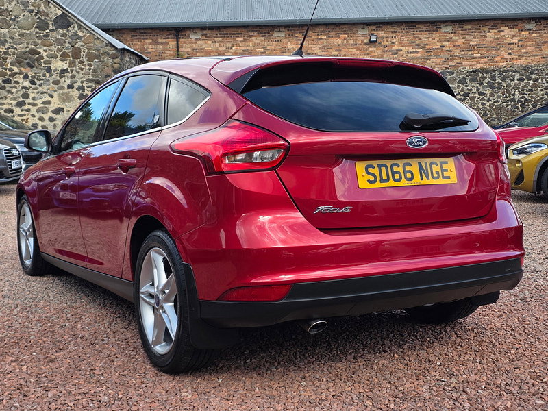 Ford Focus 1.5 TDCi Zetec Hatchback 5dr Diesel Manual Euro 6 (s/s) (120 ps) 5dr Manual 2026