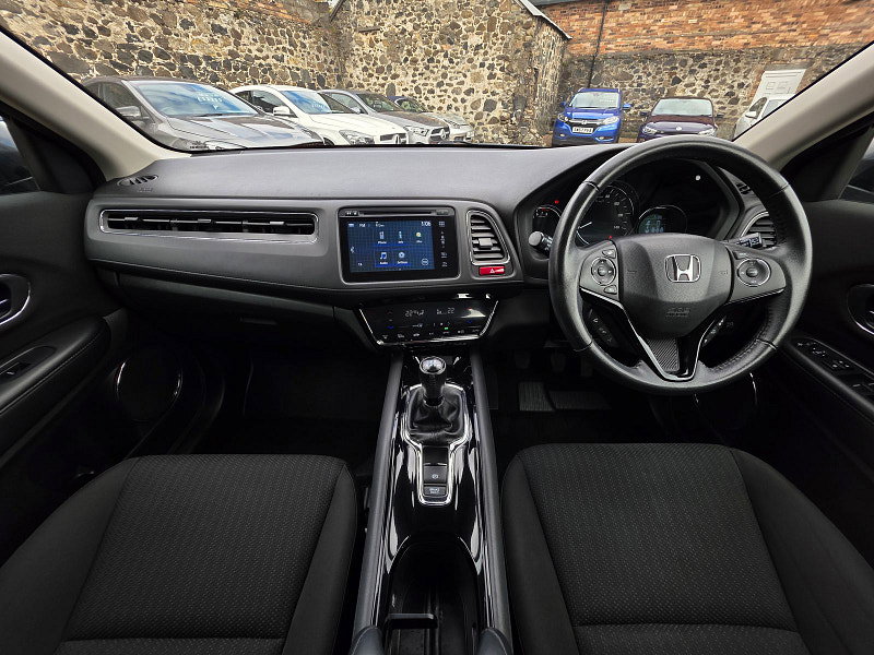 Honda HR-V 1.5 i-VTEC SE SUV 5dr Petrol Manual Euro 6 (s/s) (130 ps) 5dr Manual 2026