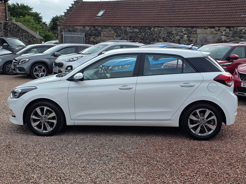 Hyundai I20 1.2 Blue Drive SE Hatchback 5dr Petrol Manual Euro 6 (s/s) (84 ps) 5dr Manual 2026