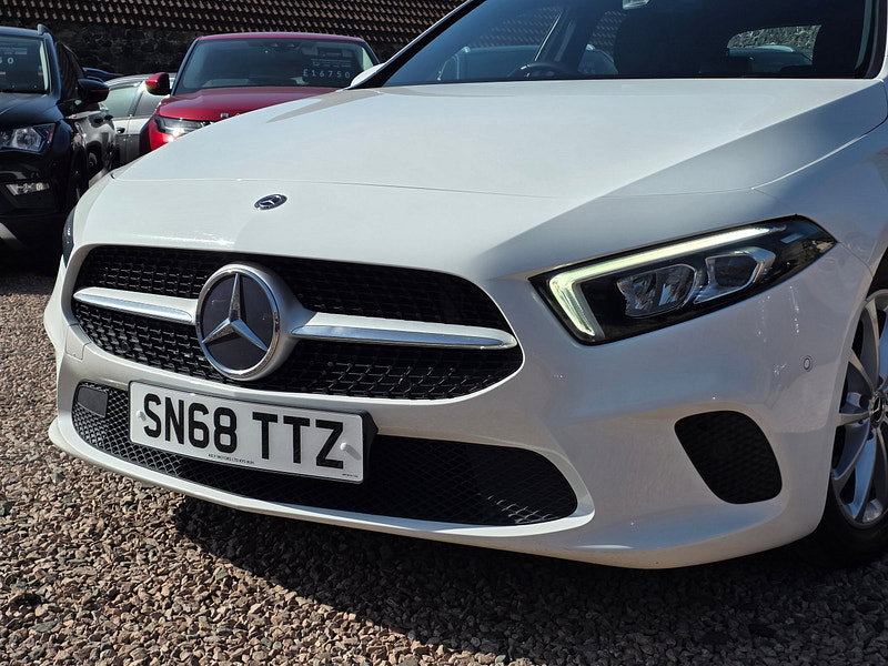 Mercedes-Benz A Class 1.5 A180d Sport (Executive) Hatchback 5dr Diesel 7G-DCT Euro 6 (s/s) (116 ps) 5dr Automatic 2026