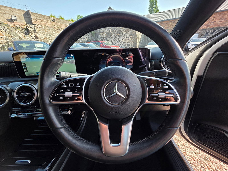 Mercedes-Benz A Class 1.5 A180d Sport (Executive) Hatchback 5dr Diesel 7G-DCT Euro 6 (s/s) (116 ps) 5dr Automatic 2026