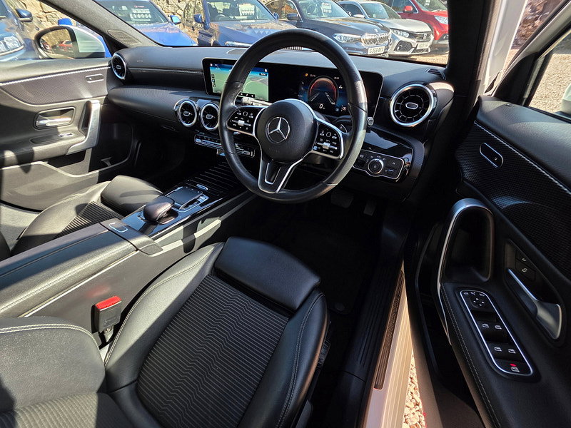 Mercedes-Benz A Class 1.5 A180d Sport (Executive) Hatchback 5dr Diesel 7G-DCT Euro 6 (s/s) (116 ps) 5dr Automatic 2026