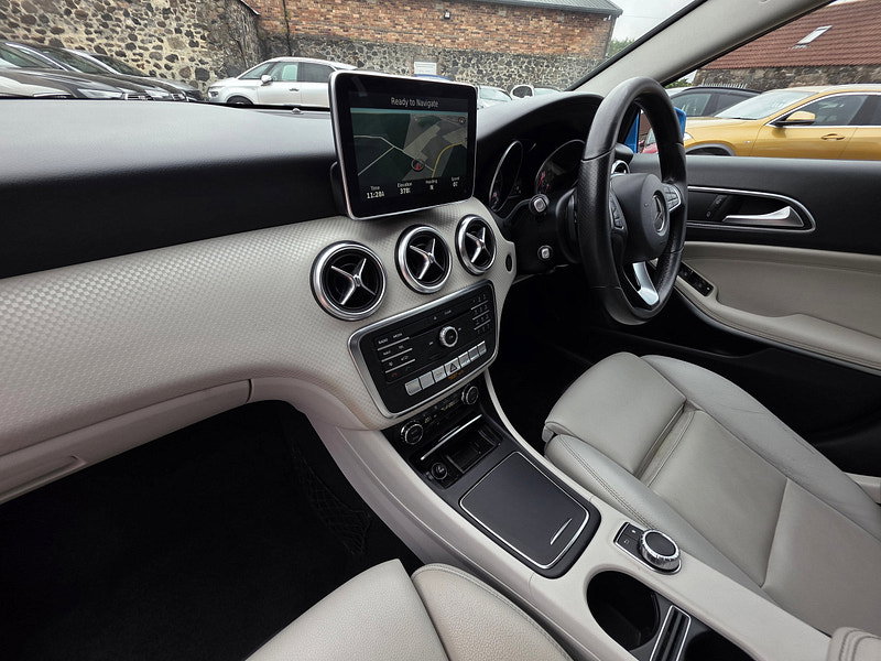 Mercedes-Benz A Class 1.5 A180d Sport Hatchback 5dr Diesel 7G-DCT Euro 6 (s/s) (109 ps) 5dr Automatic 2026