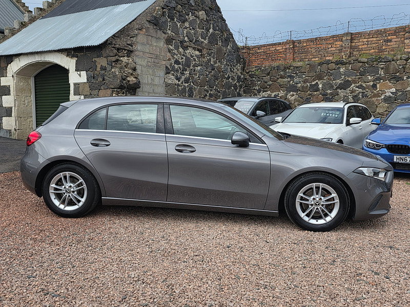 Mercedes-Benz A Class 1.3 A180 SE (Executive) Hatchback 5dr Petrol Manual Euro 6 (s/s) (136 ps) 5dr Manual 2026
