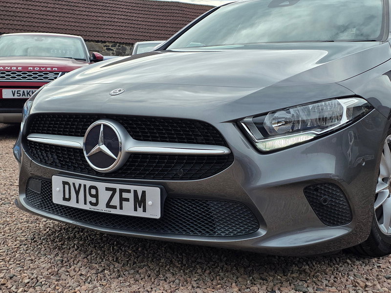Mercedes-Benz A Class 1.3 A180 SE (Executive) Hatchback 5dr Petrol Manual Euro 6 (s/s) (136 ps) 5dr Manual 2026