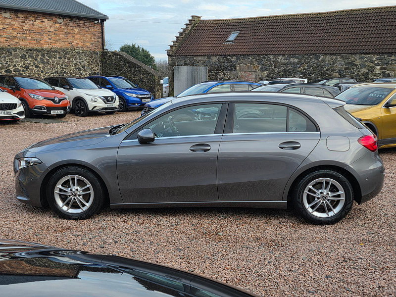 Mercedes-Benz A Class 1.3 A180 SE (Executive) Hatchback 5dr Petrol Manual Euro 6 (s/s) (136 ps) 5dr Manual 2026