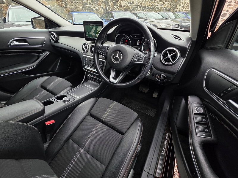 Mercedes-Benz GLA 1.6 GLA180 GPF Urban Edition SUV 5dr Petrol 7G-DCT Euro 6 (s/s) (122 ps) 5dr Automatic 2026