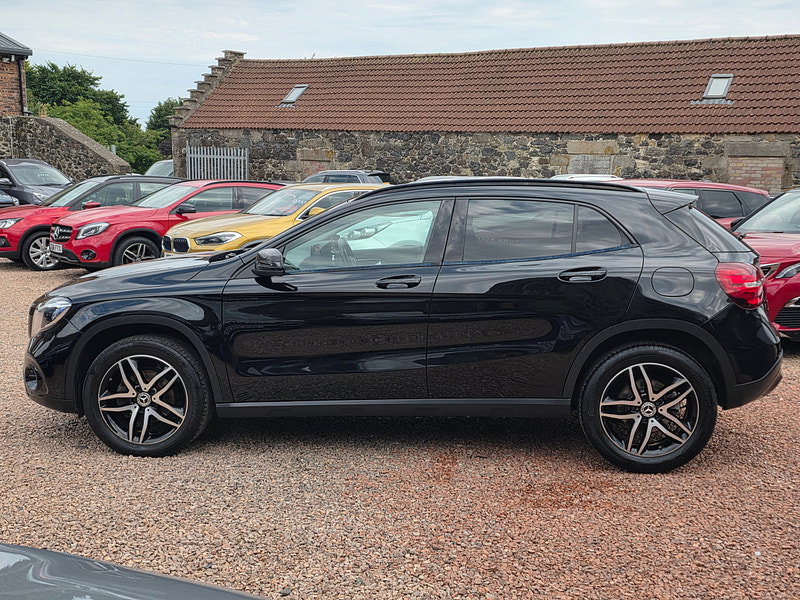 Mercedes-Benz GLA 1.6 GLA180 GPF Urban Edition SUV 5dr Petrol 7G-DCT Euro 6 (s/s) (122 ps) 5dr Automatic 2026