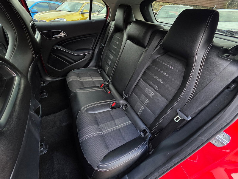 Mercedes-Benz GLA 1.6 GLA180 Urban Edition SUV 5dr Petrol Manual Euro 6 (s/s) (122 ps) 5dr Manual 2026