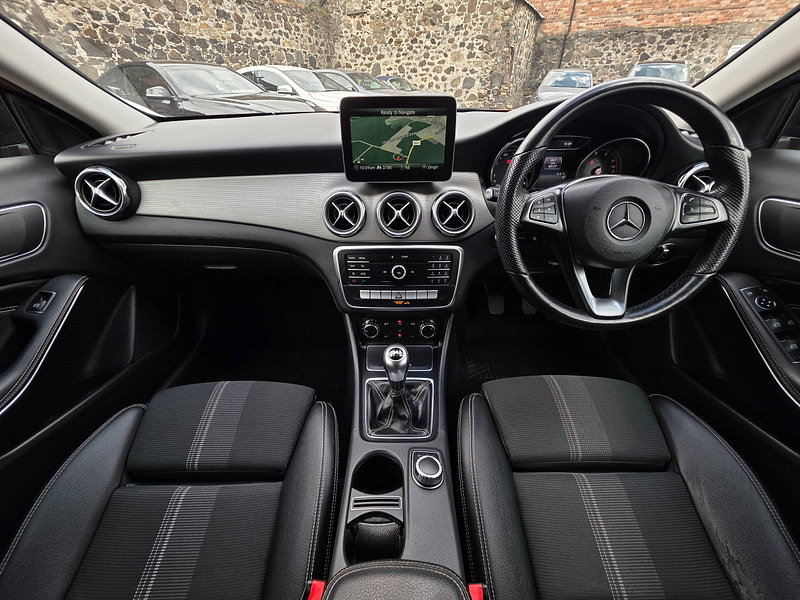 Mercedes-Benz GLA 1.6 GLA180 Urban Edition SUV 5dr Petrol Manual Euro 6 (s/s) (122 ps) 5dr Manual 2026