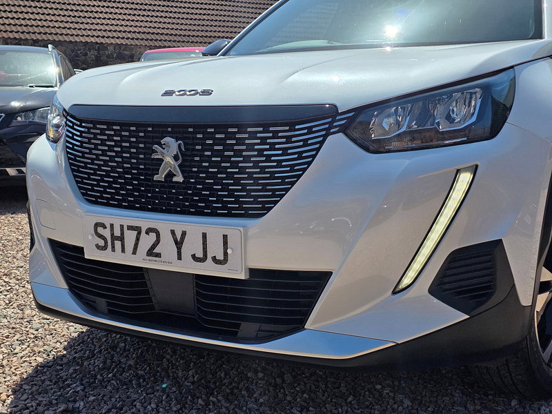 Peugeot 2008 1.2 PureTech Allure Premium + SUV 5dr Petrol Manual Euro 6 (s/s) (100 ps) 5dr Manual 2026