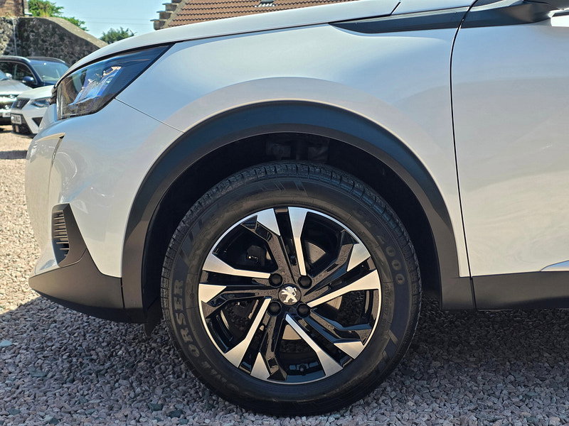 Peugeot 2008 1.2 PureTech Allure Premium + SUV 5dr Petrol Manual Euro 6 (s/s) (100 ps) 5dr Manual 2026