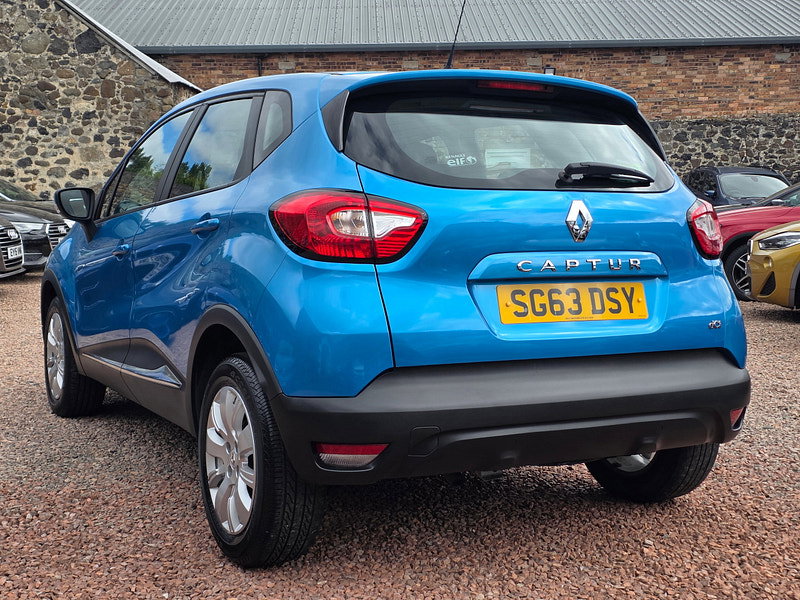 Renault Captur 1.5 dCi ENERGY Expression + Convenience SUV 5dr Diesel Manual Euro 5 (s/s) (90 ps) 5dr Manual 2026