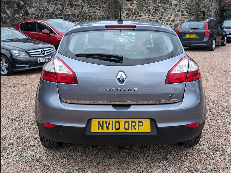 Renault Megane 1.5L DYNAMIQUE TOMTOM DCI Hatchback 5dr Diesel Manual Euro 4 (106 bhp) 5dr Manual 2026