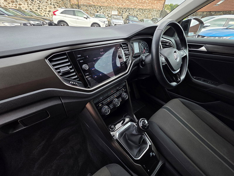 Volkswagen T-Roc 1.0 TSI GPF Design SUV 5dr Petrol Manual Euro 6 (s/s) (115 ps) 5dr Manual 2026