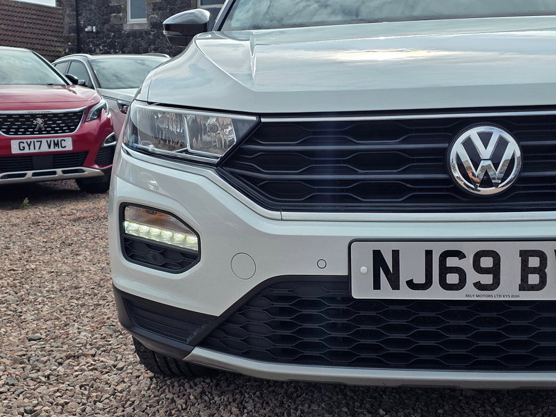 Volkswagen T-Roc 1.0 TSI GPF Design SUV 5dr Petrol Manual Euro 6 (s/s) (115 ps) 5dr Manual 2026