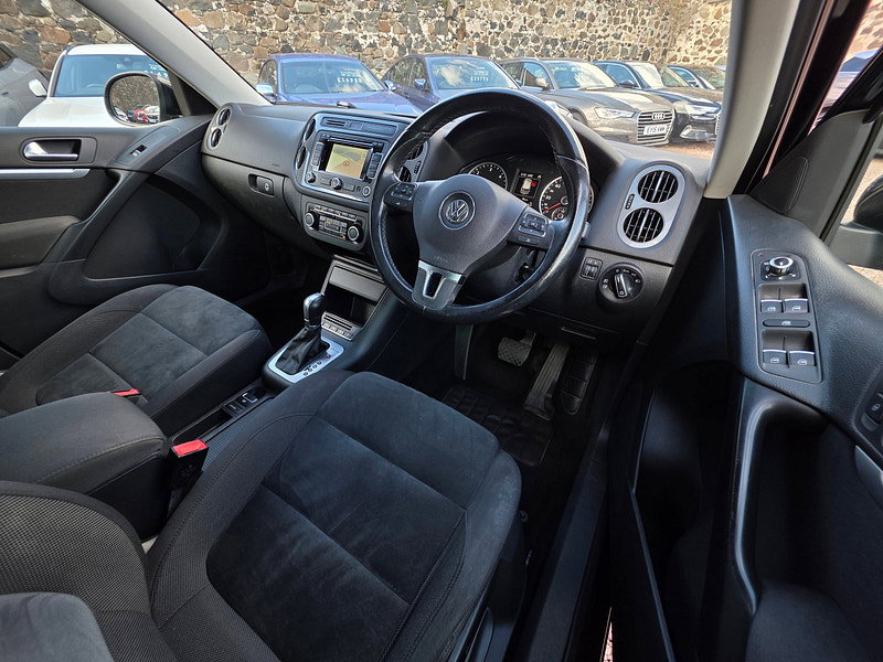 Volkswagen Tiguan 2.0 TDI BlueMotion Tech Match SUV 5dr Diesel DSG 4WD Euro 5 (s/s) (140 ps) 5dr Automatic 2026