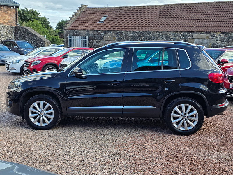 Volkswagen Tiguan 2.0 TDI BlueMotion Tech Match SUV 5dr Diesel DSG 4WD Euro 5 (s/s) (140 ps) 5dr Automatic 2026