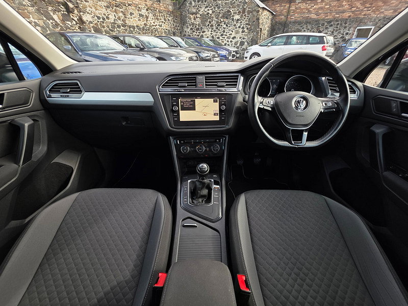 Volkswagen Tiguan 2.0 TDI SE Navigation SUV 5dr Diesel Manual Euro 6 (s/s) (150 ps) 5dr Manual 2026