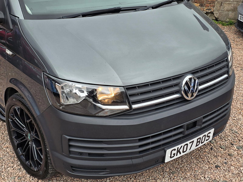 Volkswagen Transporter Shuttle 2.0 TDI S Minibus Double Cab 5dr Diesel Manual FWD SWB Euro 6 (s/s) (102 ps) 5dr Manual 2026