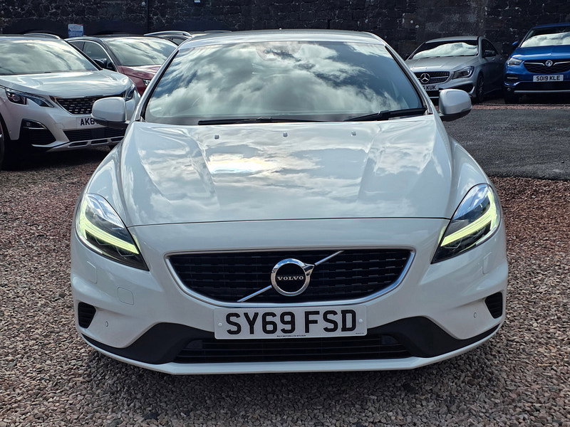 Volvo V40 2.0 D2 R-Design Edition Hatchback 5dr Diesel Manual Euro 6 (s/s) (120 ps) 5dr Manual 2026