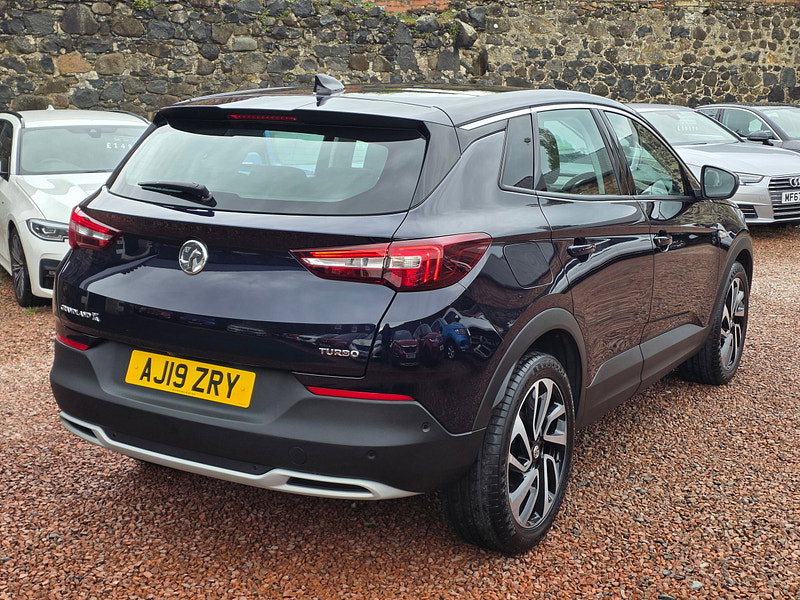 Vauxhall Grandland X 1.2 Turbo Elite Nav SUV 5dr Petrol Auto 8Spd Euro 6 (s/s) (130 ps) 5dr Automatic 2026