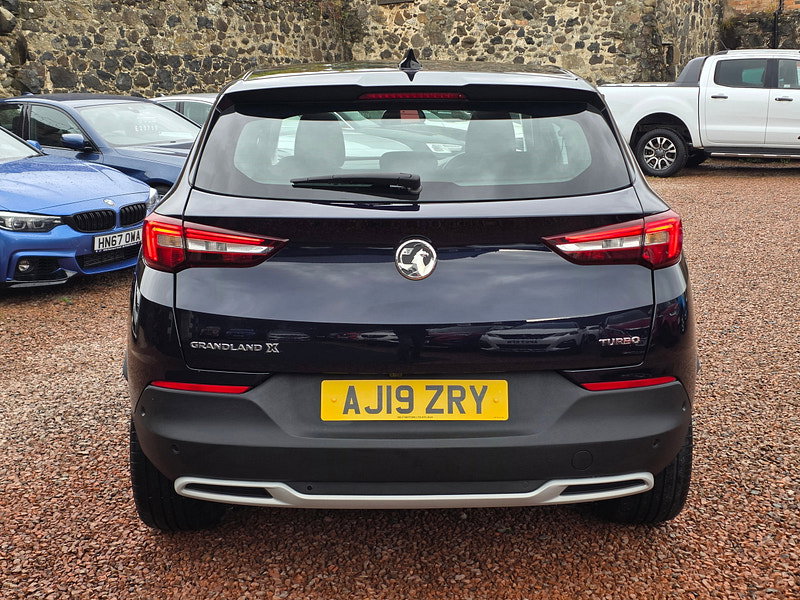 Vauxhall Grandland X 1.2 Turbo Elite Nav SUV 5dr Petrol Auto 8Spd Euro 6 (s/s) (130 ps) 5dr Automatic 2026