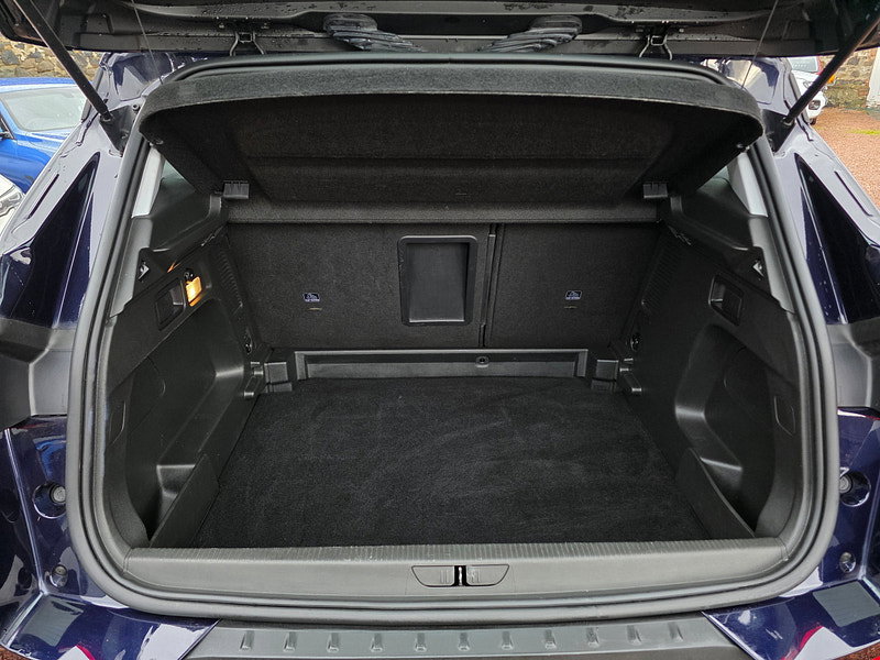 Vauxhall Grandland X 1.2 Turbo Elite Nav SUV 5dr Petrol Auto 8Spd Euro 6 (s/s) (130 ps) 5dr Automatic 2026