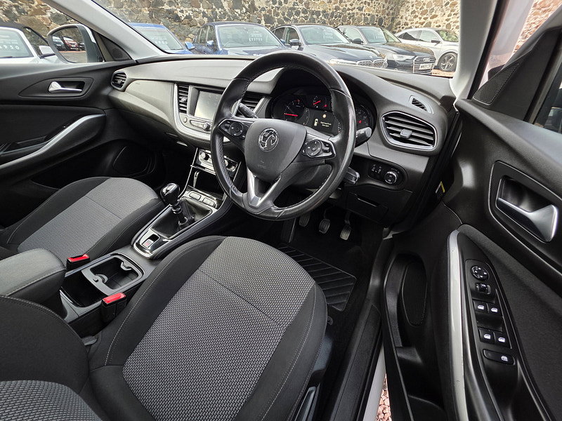 Vauxhall Grandland X 1.2 Turbo SE SUV 5dr Petrol Manual Euro 6 (s/s) (130 ps) 5dr Manual 2026