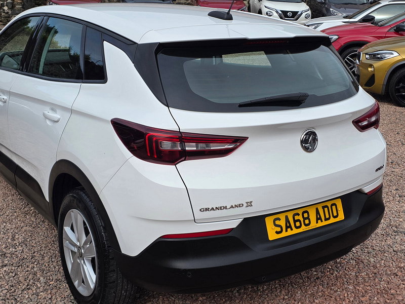 Vauxhall Grandland X 1.2 Turbo SE SUV 5dr Petrol Manual Euro 6 (s/s) (130 ps) 5dr Manual 2026